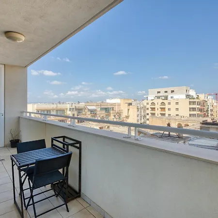 Apartman Beautiful With Lift And Balcony *